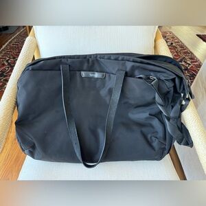 Brand new Bellroy Premium Weekender Duffel Bag